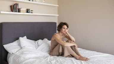 Frau im Bett Frau im Bett