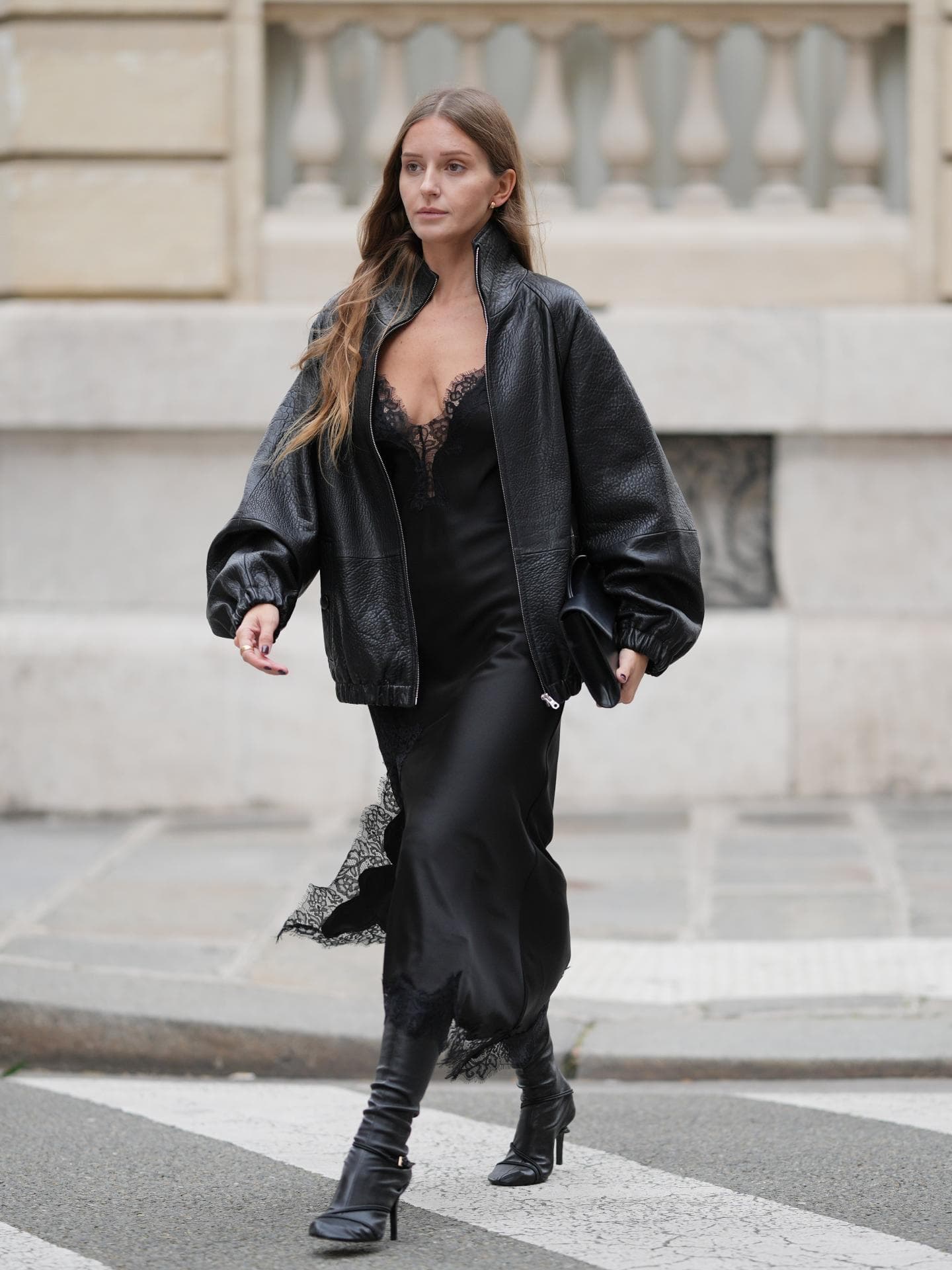 Kleider-Trends für 2026 Kleid mit Spitze Streetstyle