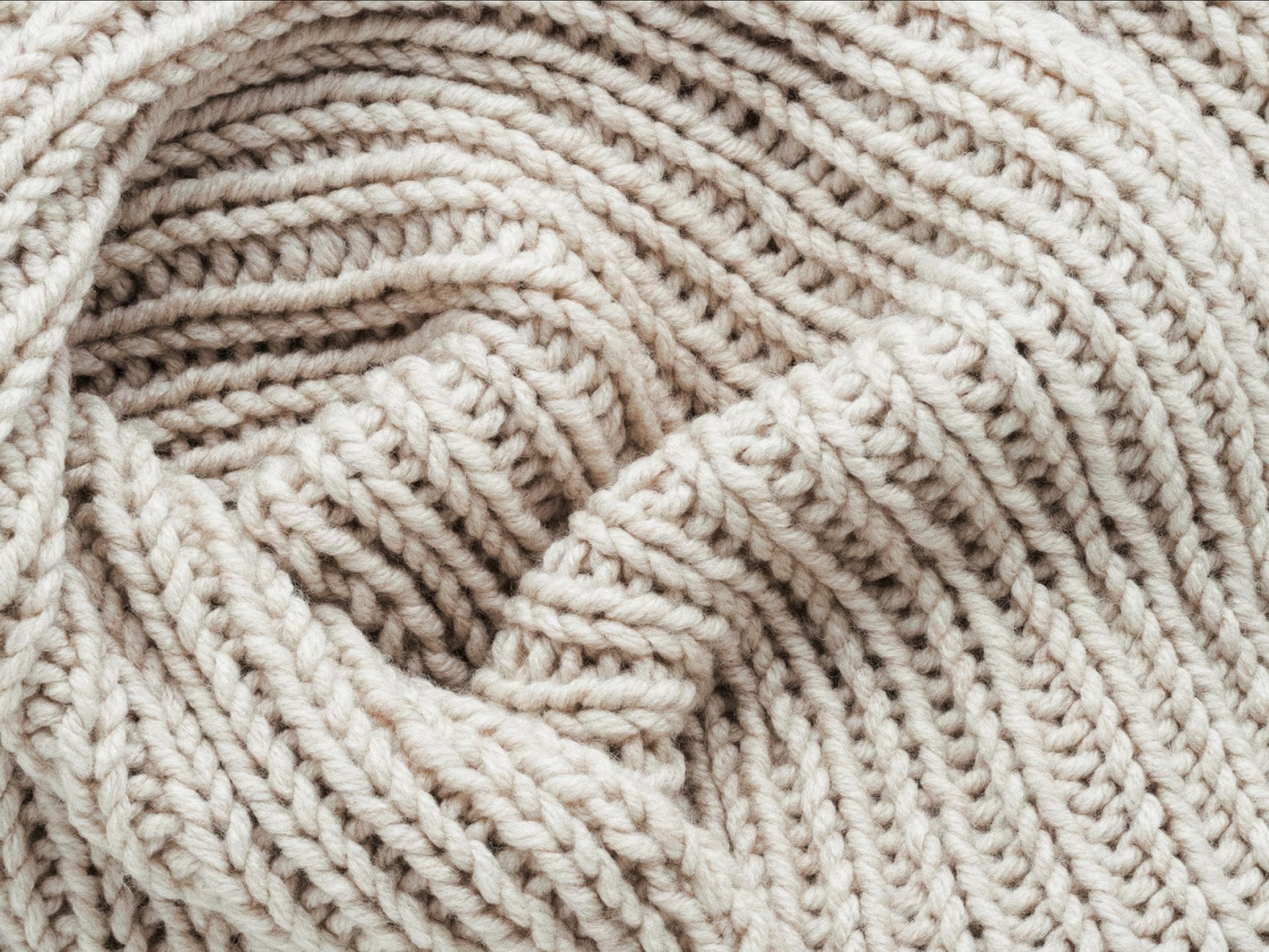 Schal mit Patentmuster Schal mit Patentmuster