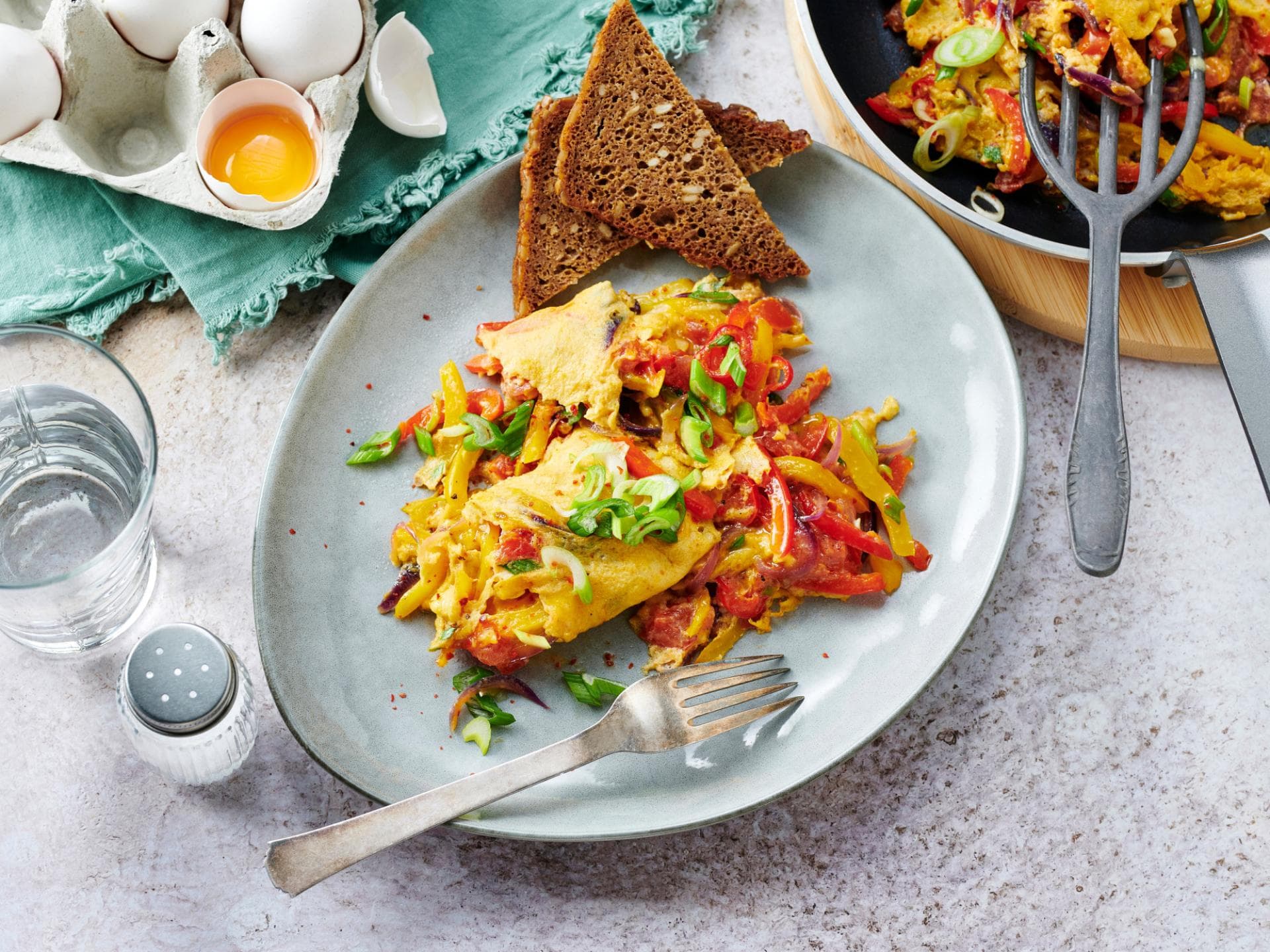 Rührei-Shakshuka Rührei-Shakshuka