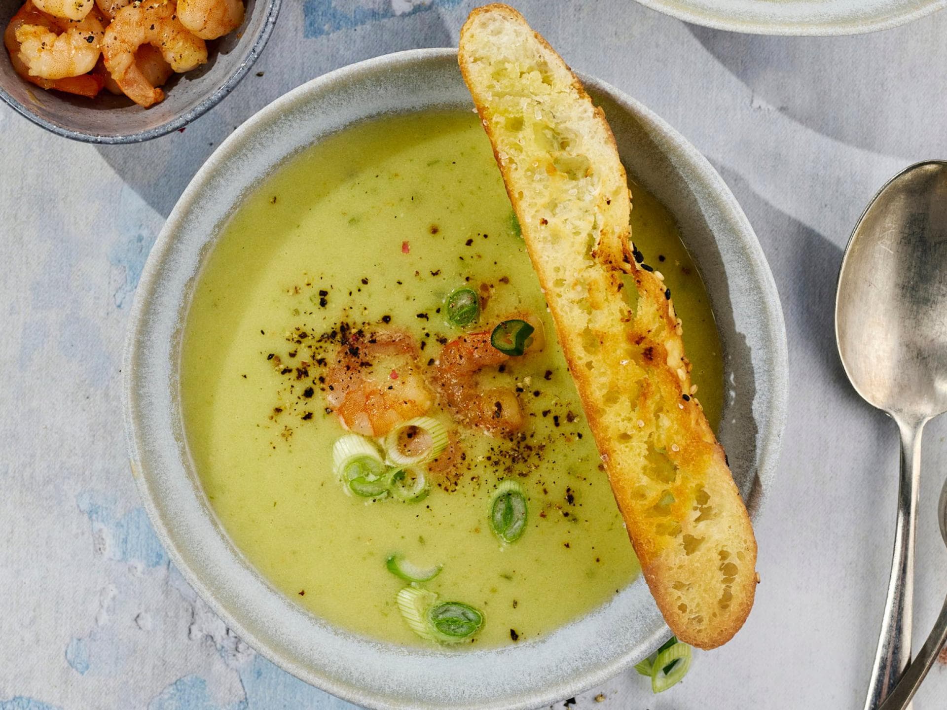 Kartoffel-Lauchzwiebeln-Suppe Kartoffel-Lauchzwiebeln-Suppe