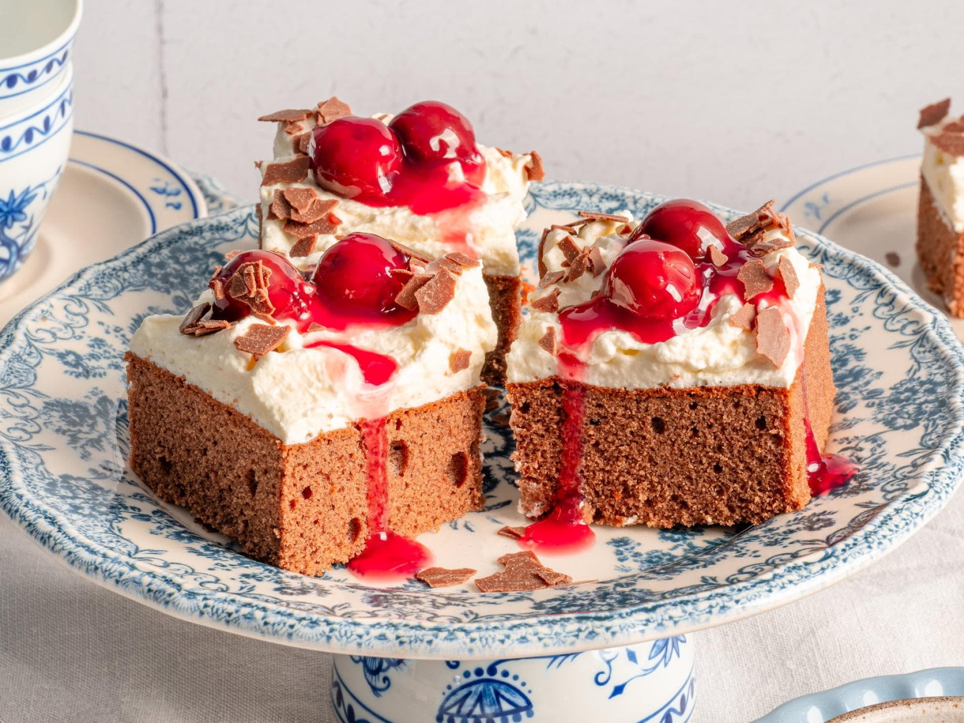 Schwarzwälder Kirschkuchen vom Blech Schwarzwälder Kirschkuchen vom Blech
