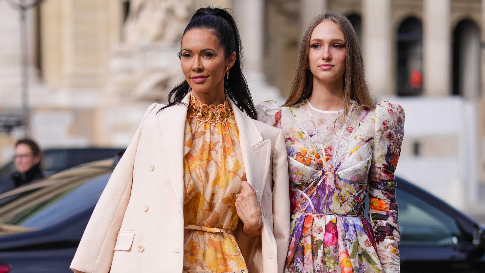 Blumenkleider im Streetstyle Blumenkleider im Streetstyle