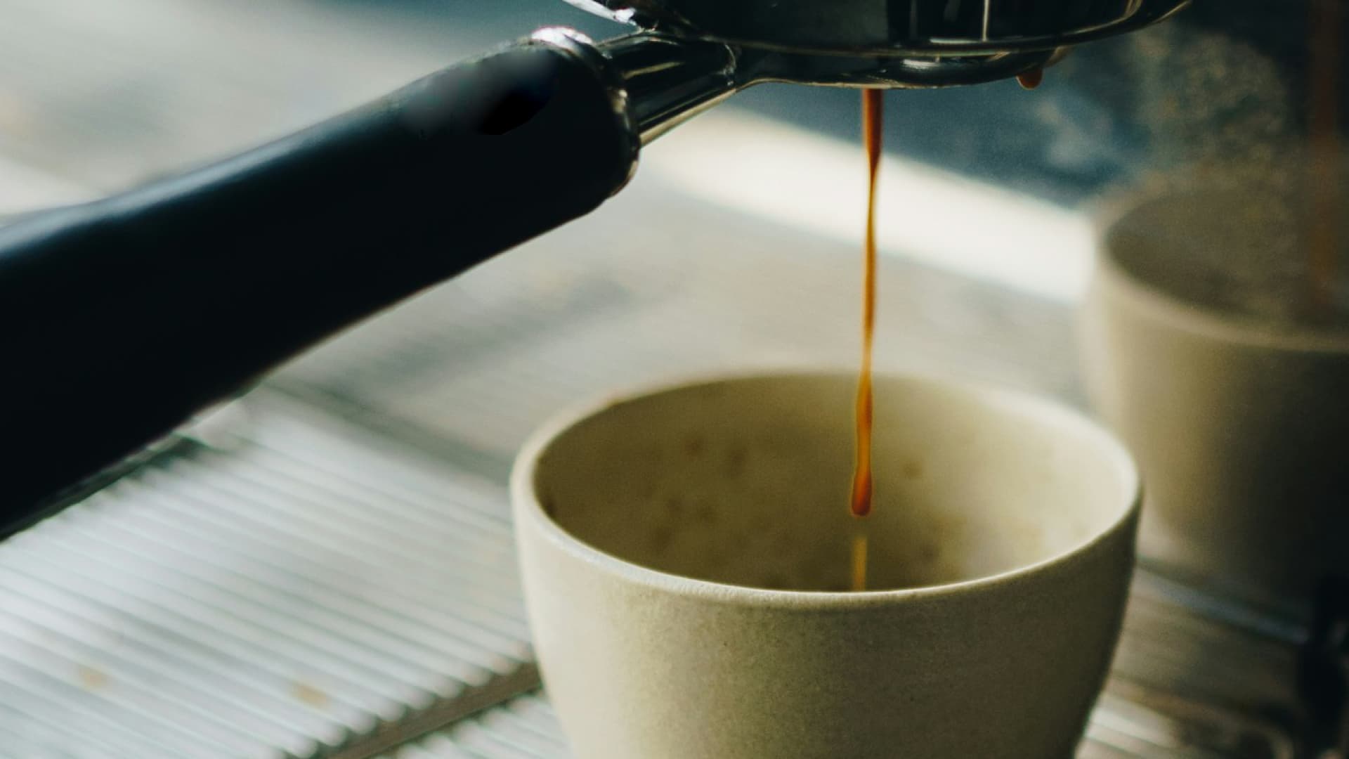Die WMF Espresso Pro Siebträgermaschine im Test WMF Espresso Pro Test