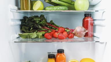 Aufgeräumter Kühlschrank Aufgeräumter Kühlschrank