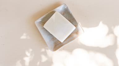 Haarseife selber machen - mit unserem Rezept Selbst gemachte Haarseife