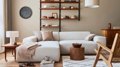 Ein minimalistisches Wohnzimmer Minimalistisches Wohnzimmer