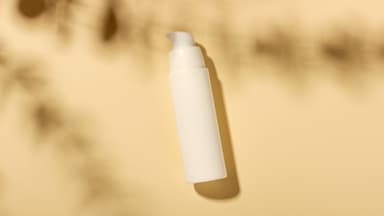 Sonnenschutz-Sprays fürs Gesicht funktionieren auch überm Make-up Sonnenschutz-Spray Gesicht Testsieger