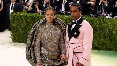 Rihanna und Asap Rocky erschienen (wie immer) zu spät zur Met Gala Rihanna und Asap Rocky bei der Met Gala 2026