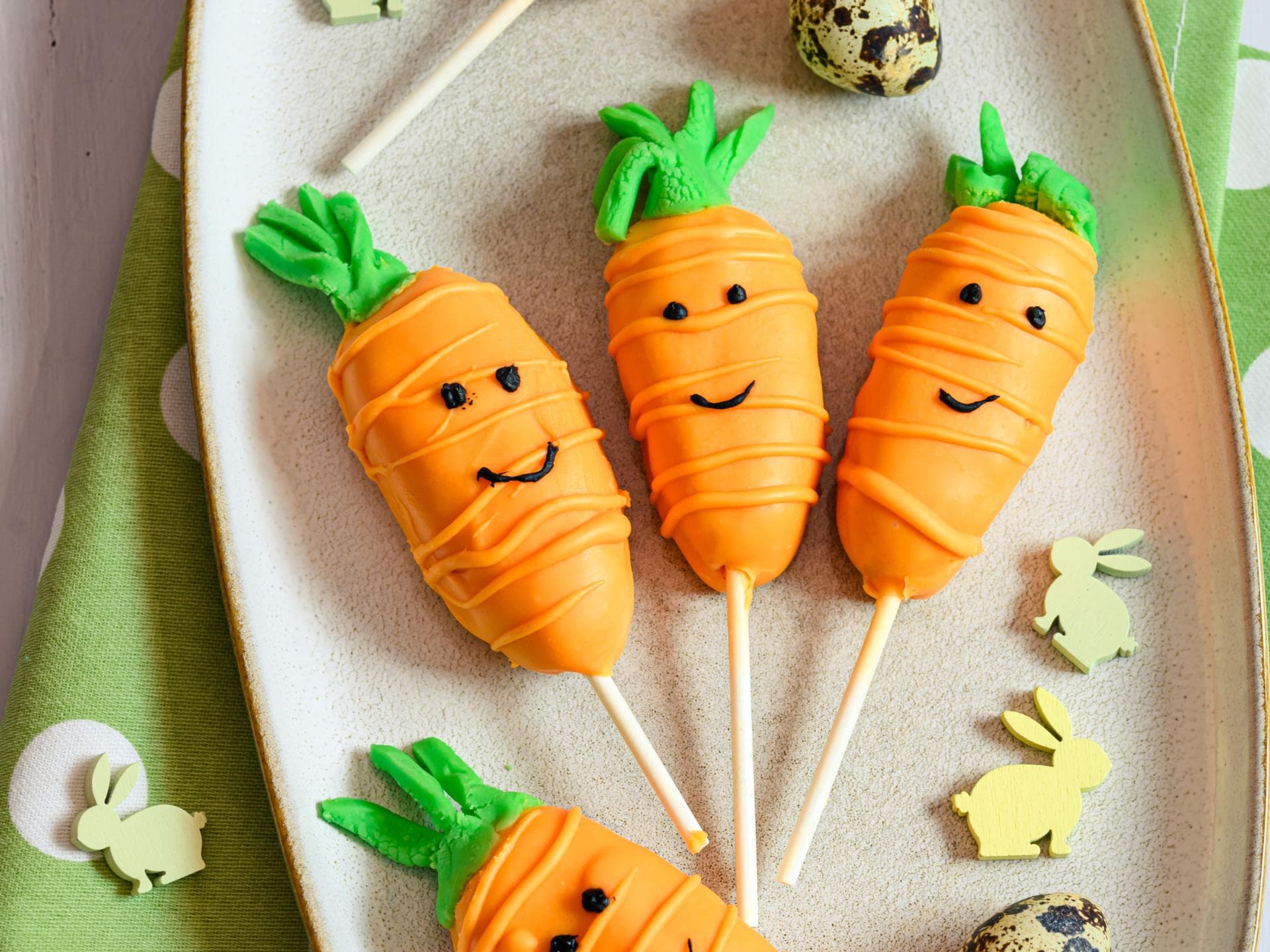 Rezepte für Osterkuchen Möhren-Cake-Pops