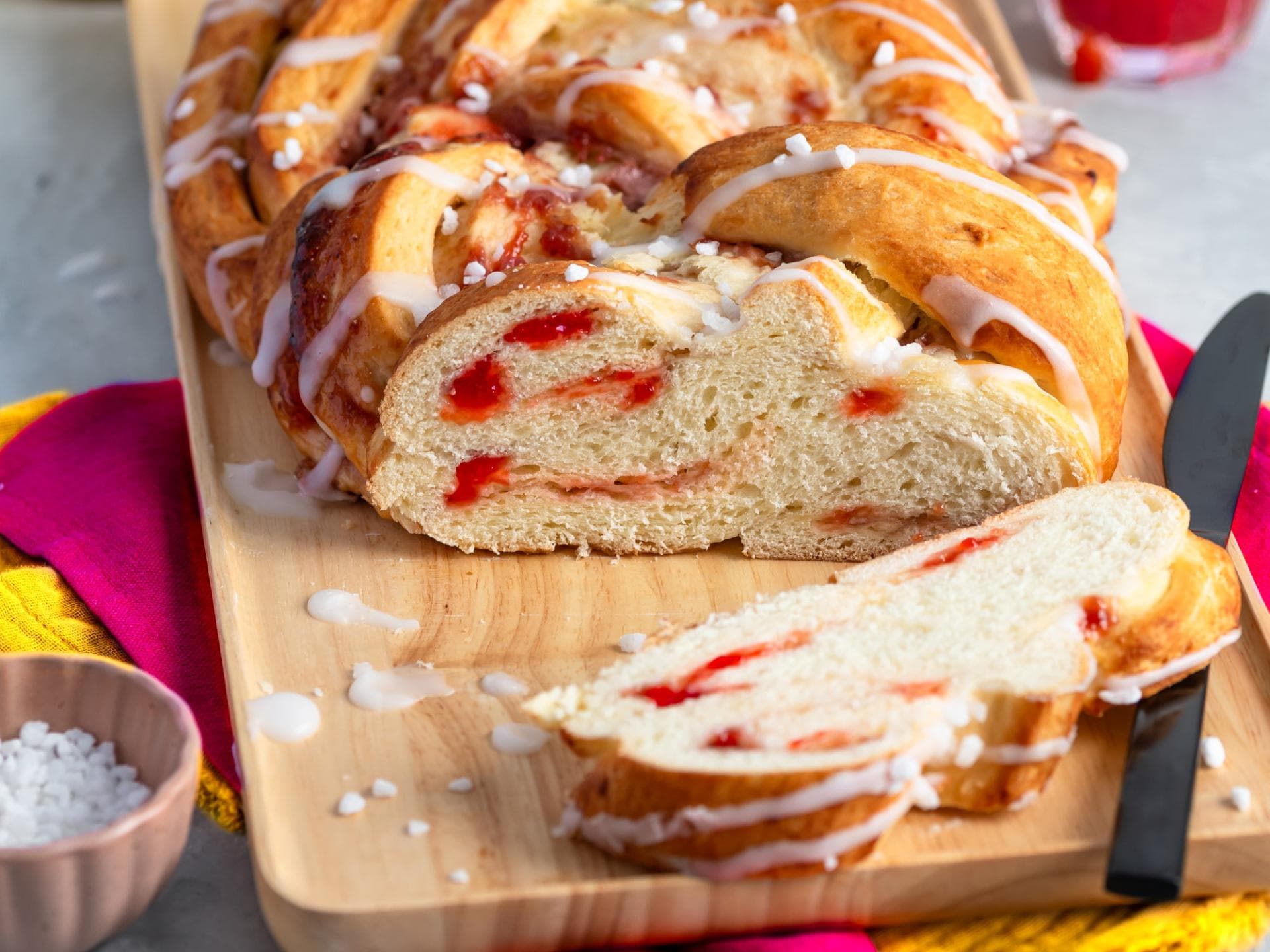 Kuchen mit Joghurt Rezepte Joghurt-Hefezopf