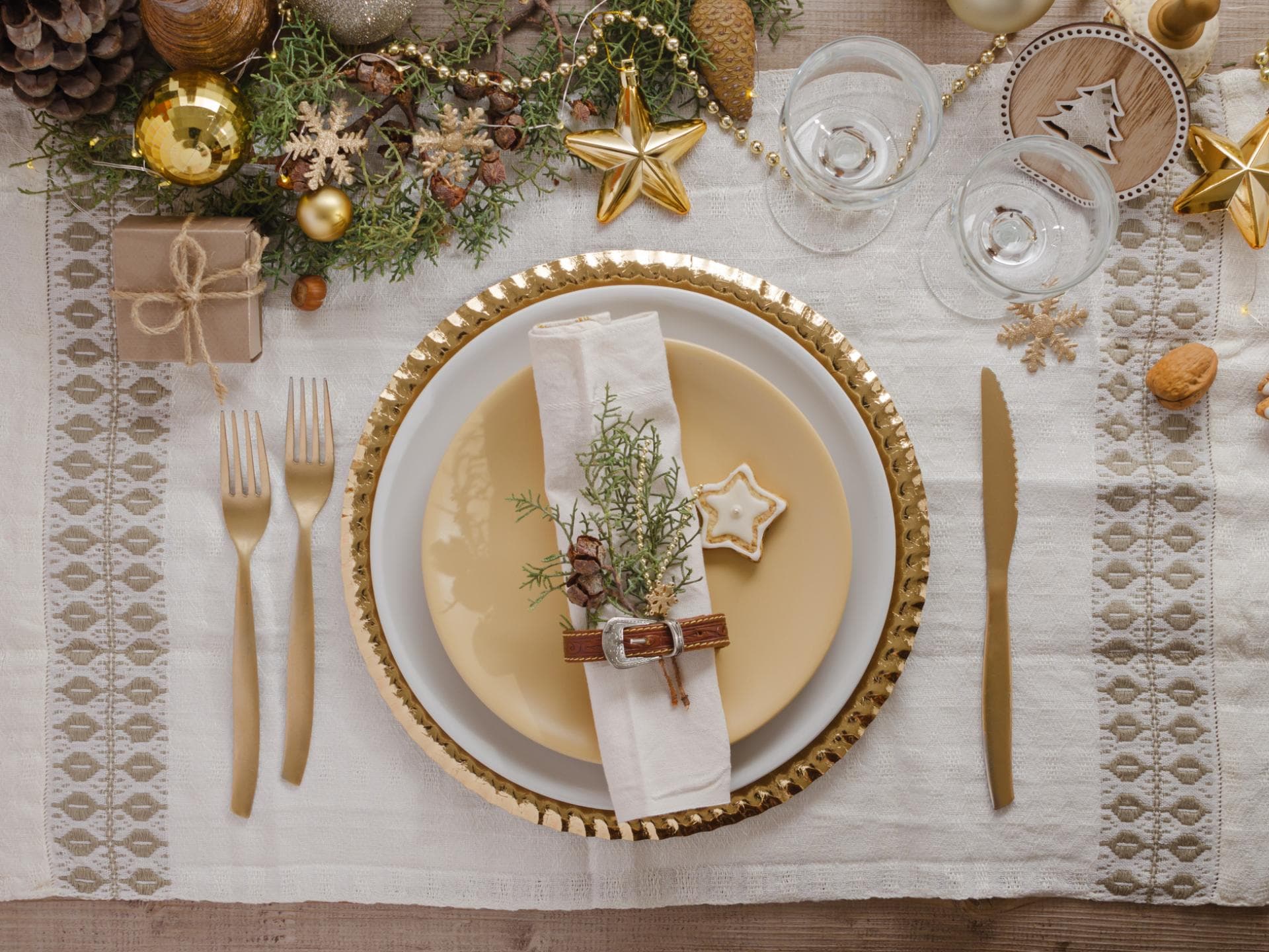 Serviettenring basteln für Weihnachten Serviettenring aus Gürtel