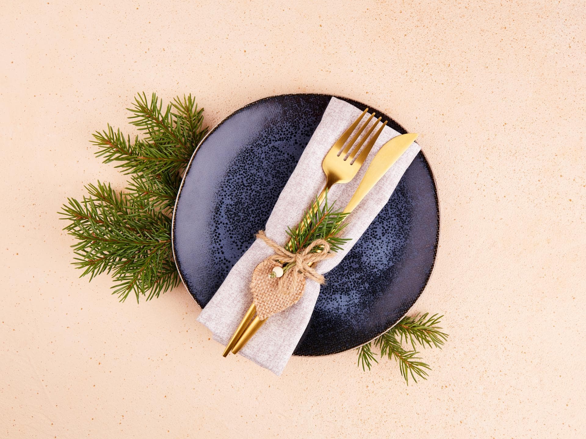 Serviettenringe basteln Weihnachten Serviettenring aus einer Schnur