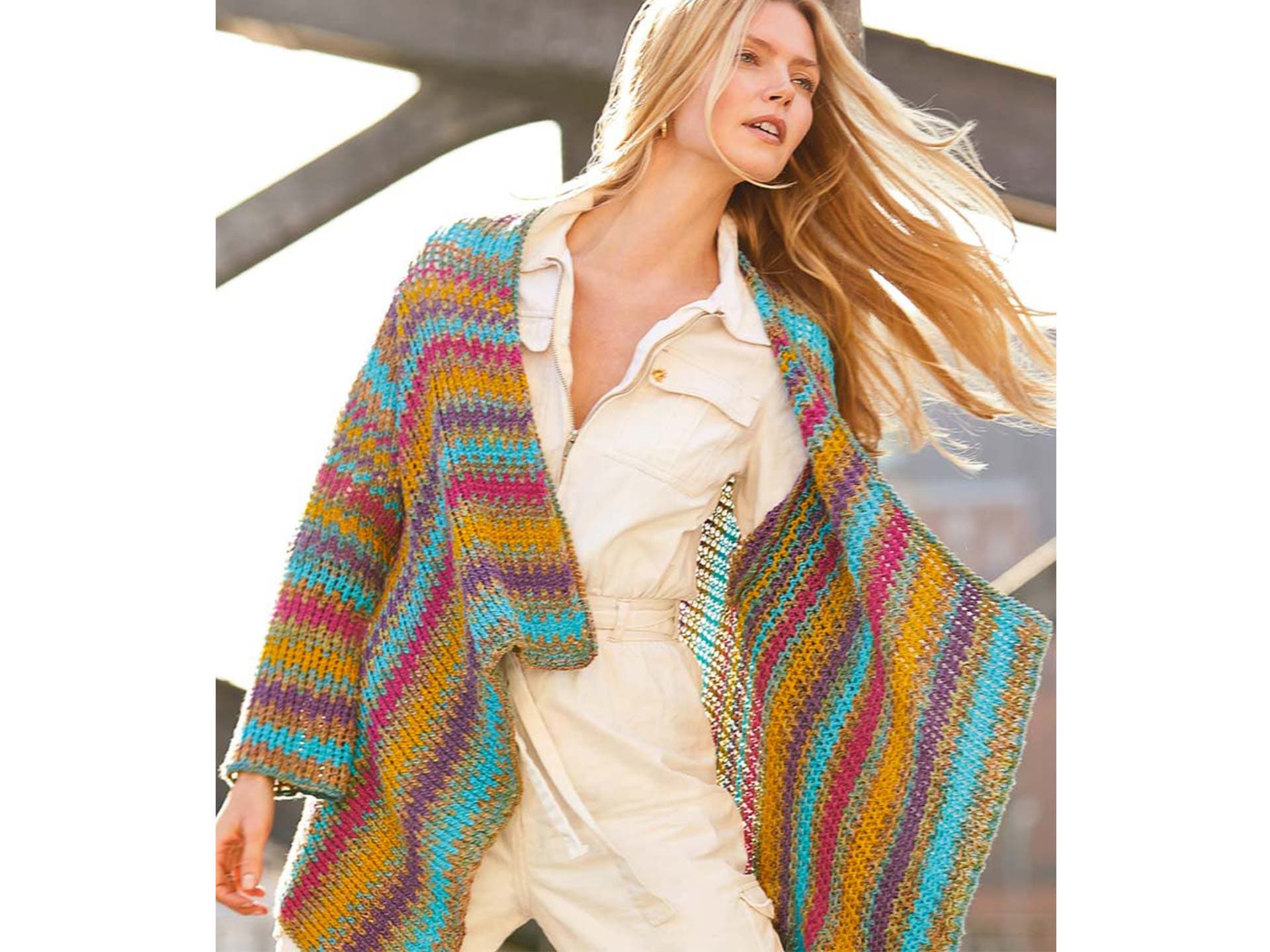 Strickanleitung für den Cardigan im Retro-Style Model in Cardigan im Retro-Style von Lana Grossa