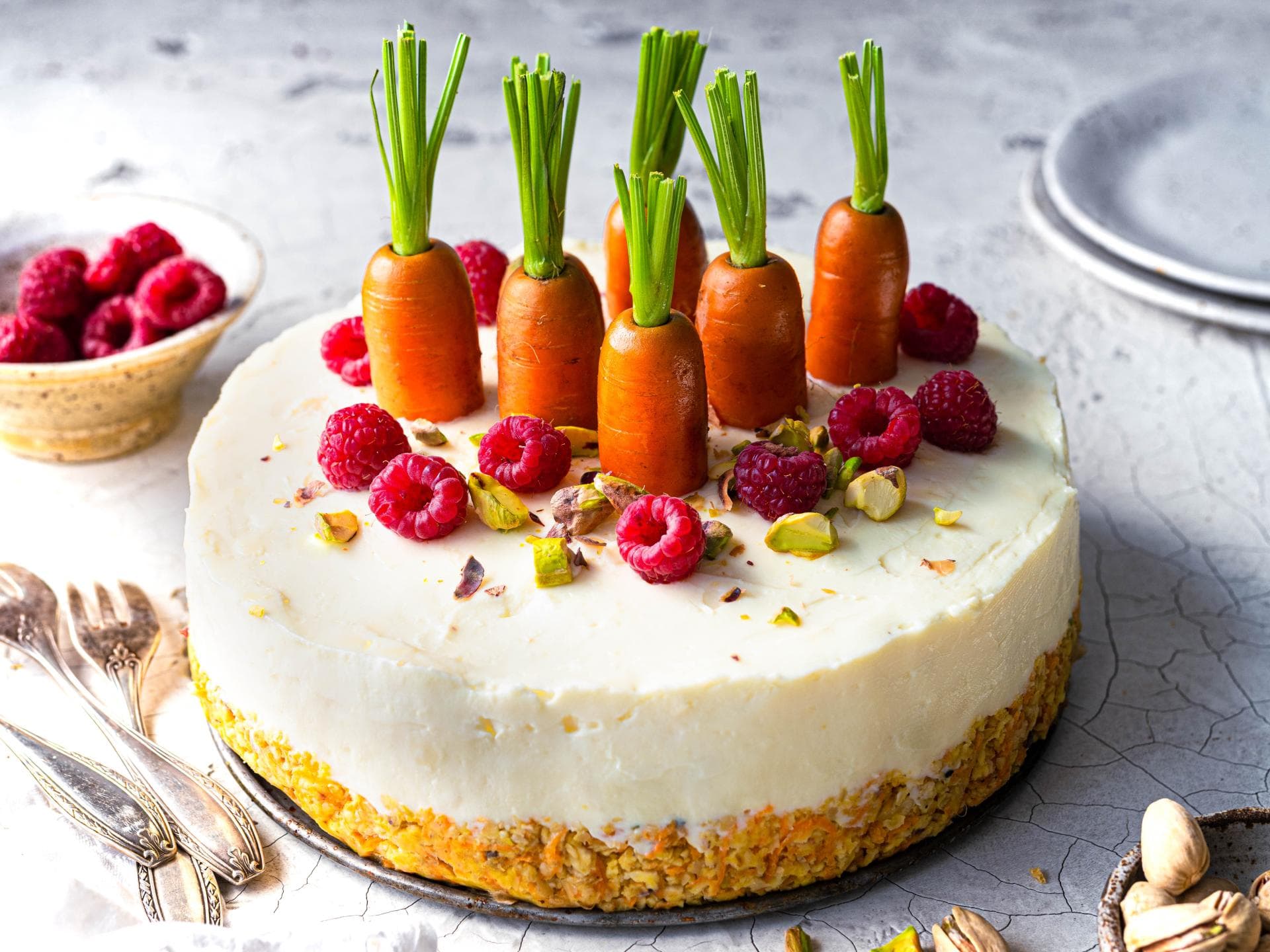 Himbeer-Möhren-Cheesecake Himbeer-Möhren-Cheesecake
