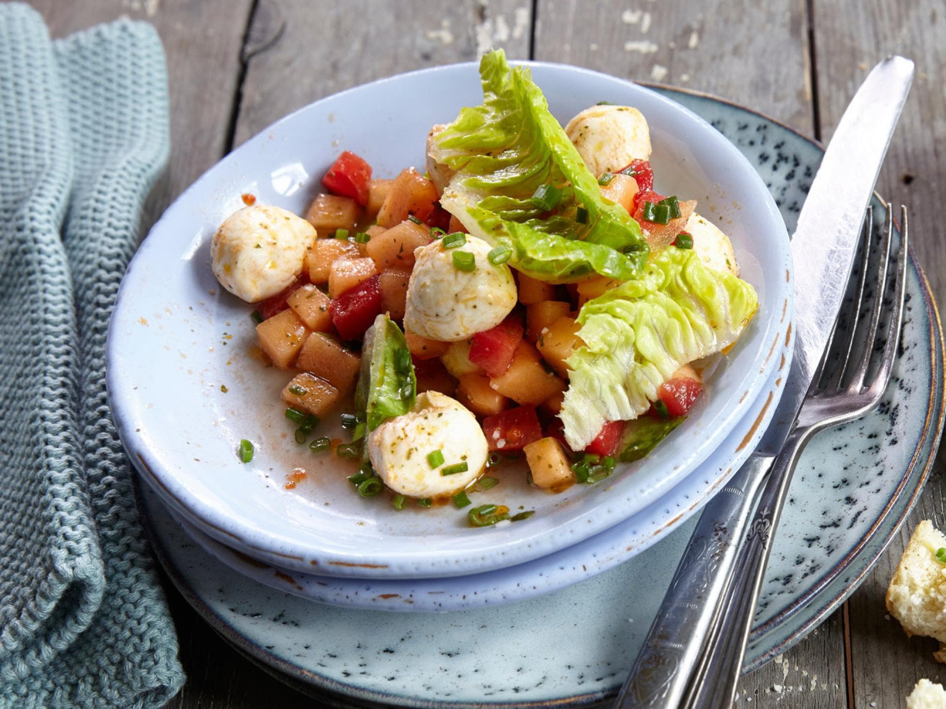 Melonensalat mit Mozzarella Melonensalat mit Mozzarella