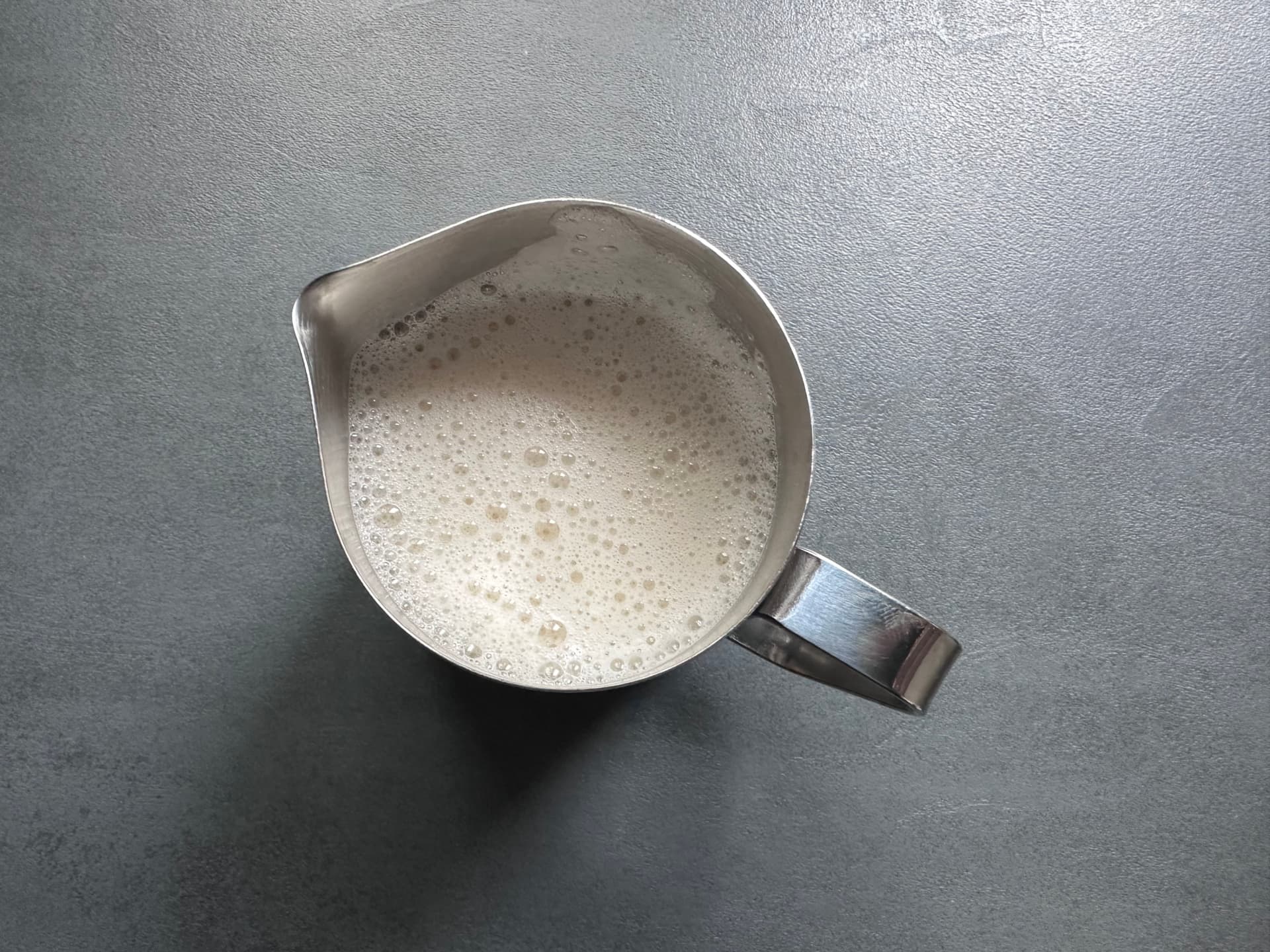 Mit der WMF Espresso Pro gelingt perfekter Milchschaum in Sekunden WMF Espresso Pro Milchschaum