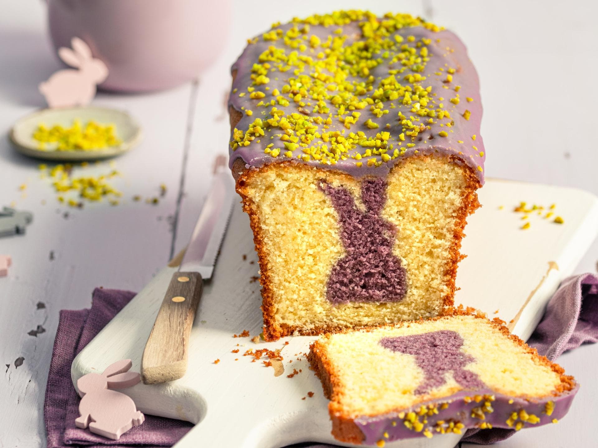 Lila Osterhasen-Kuchen Lila Osterhasen-Kuchen