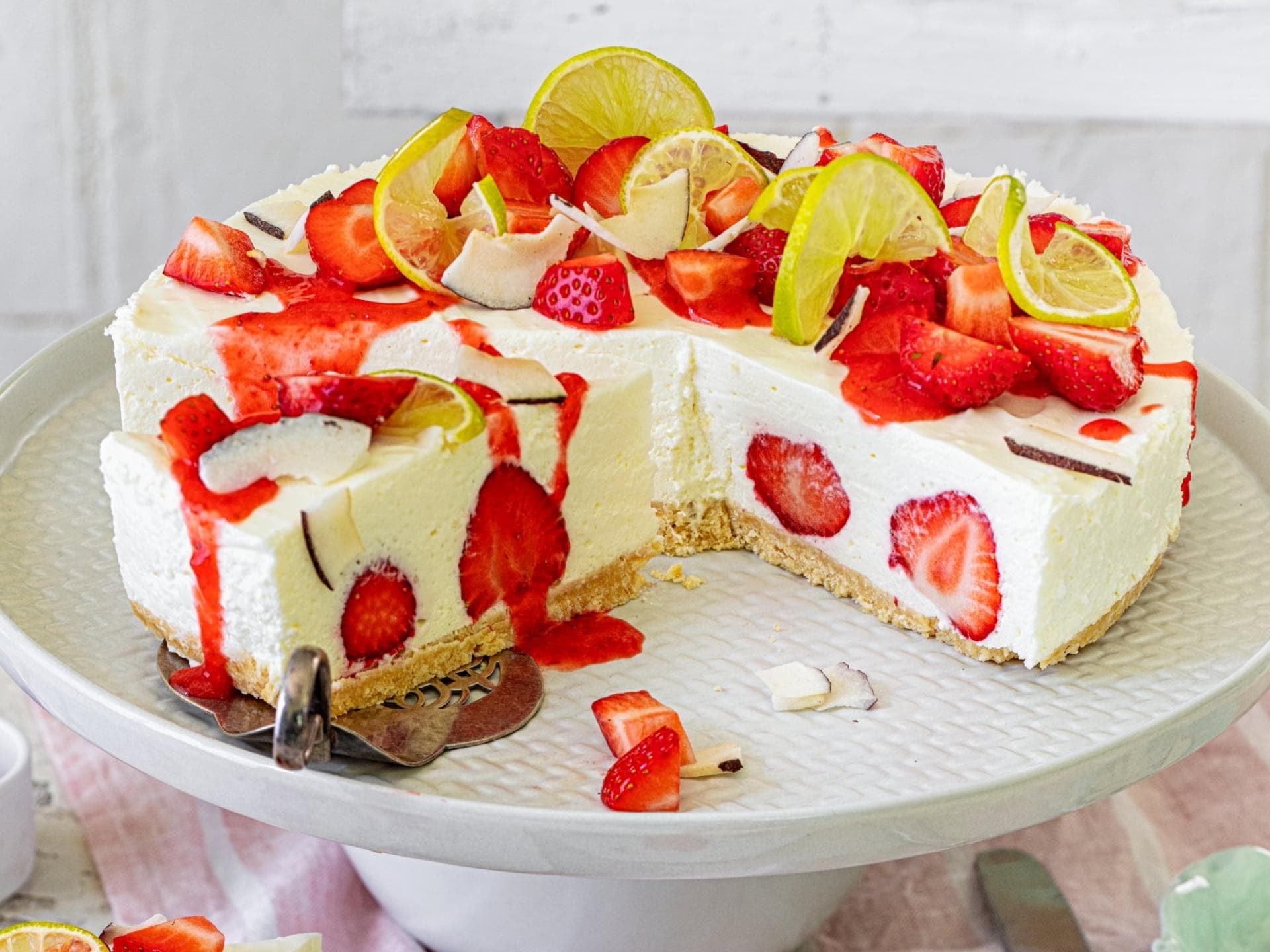 Erdbeer-Kokos-Cheesecake Erdbeer-Kokos-Cheesecake