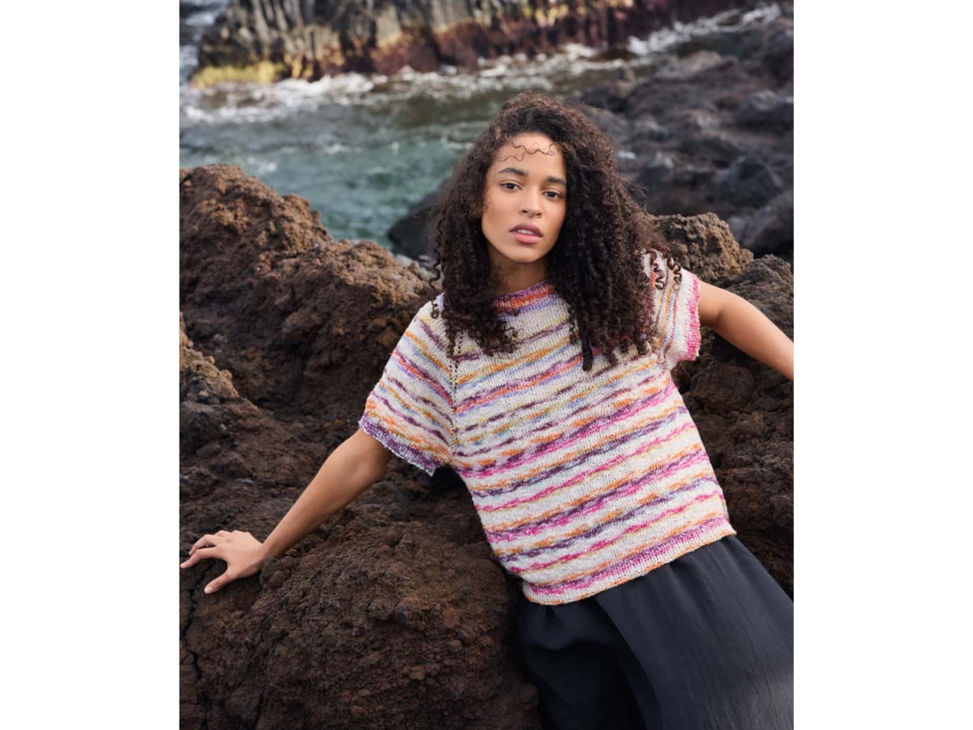 Stricken Sie das Gomitolo Hippie Shirt kostenlos nach Model im Gomitolo Hippie Shirt von Lana Grossa