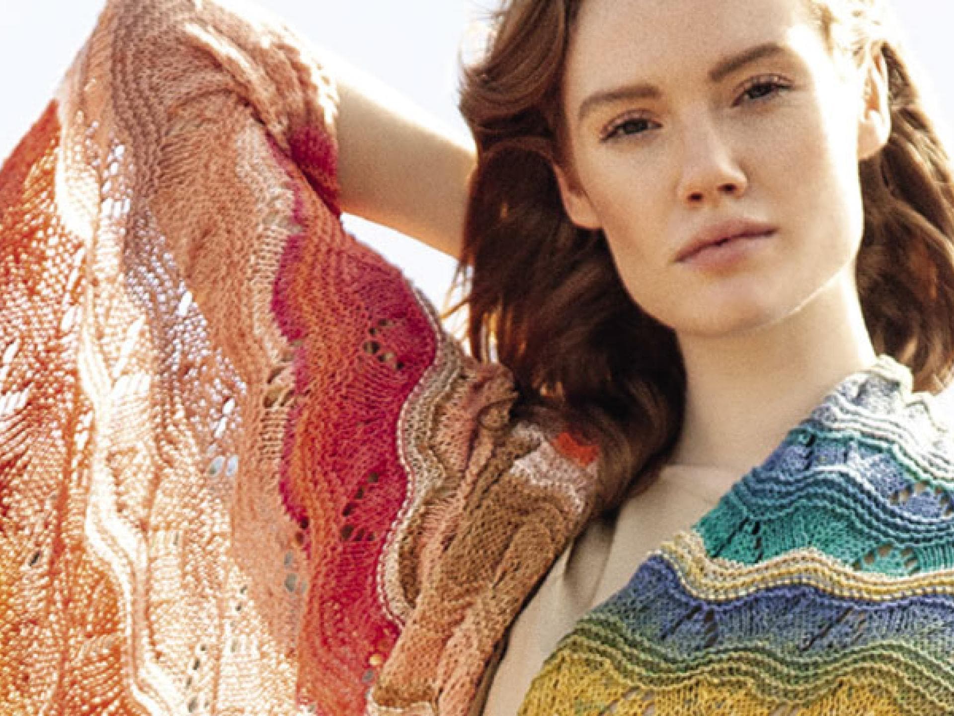 Strickenanleitung Maxi-Schal in Regenbogenfarben Strickenanleitung Maxi-Schal in Regenbogenfarben