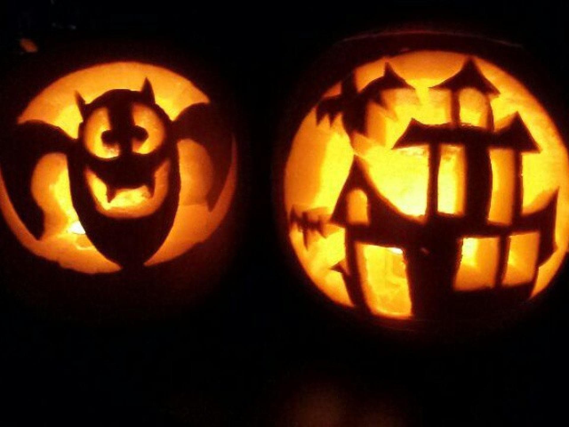 Kürbisgesicht schnitzen Kürbisgesicht mit Fledermaus